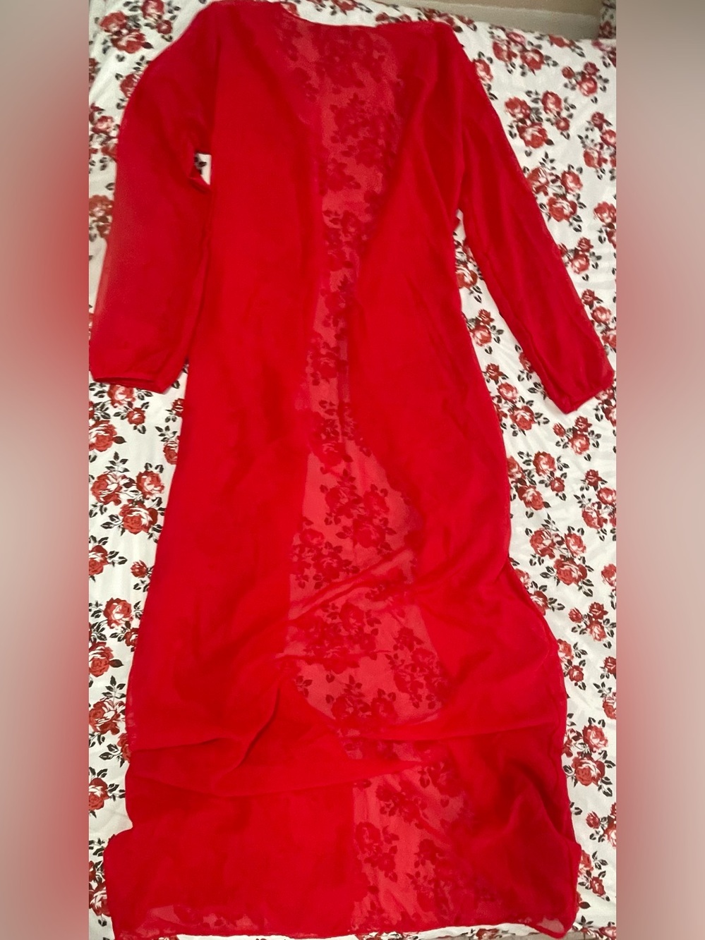 PrettyLittleThing Red Lace-Trim Long Robe - Picture 5 of 6
